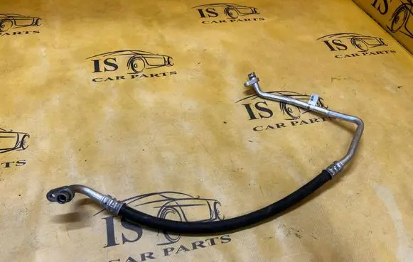 Dacia Sandero II Air conditioning (A/C) pipe/hose 924901167R
