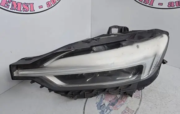 Volvo V60 Headlight/headlamp 31420411
