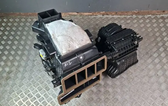 KIA Sportage Interior heater climate box assembly 97200F1860