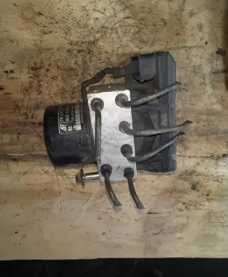 Seat Alhambra (Mk1) ABS Pump 7M0614111AE 98VW2L580AD 10020401924