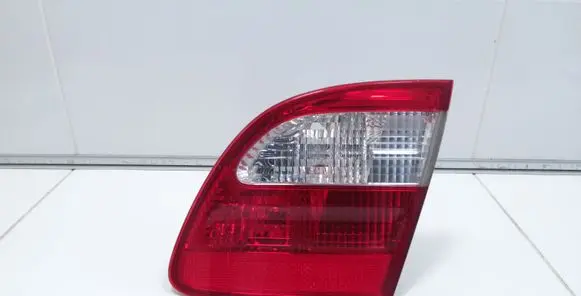 Mercedes-Benz E W211 Tailgate rear/tail lights A2118201464