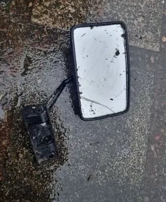 Mercedes-Benz 207 310 Manual wing mirror 