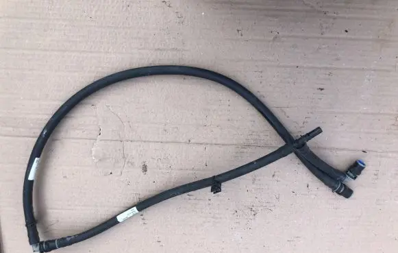 Audi A4 S4 B8 8K Headlight washer hose/pipe 8T0955667D