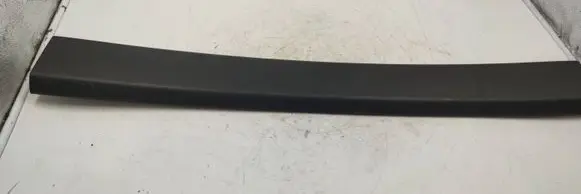 BMW 5 E60 E61 Tailgate/trunk upper cover trim 7061399 5285061