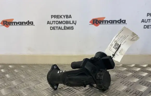Renault Megane II Breather/breather pipe/hose 8200323338