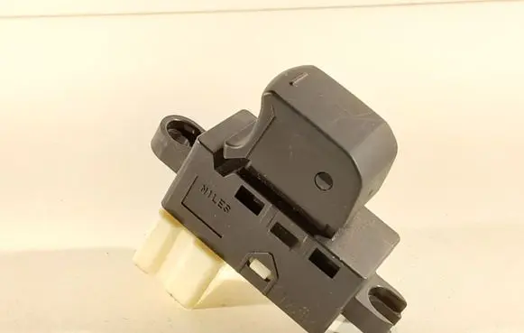 Subaru Impreza III Electric window control switch 7Z28Z