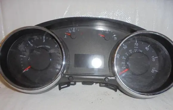 Peugeot 3008 I Speedometer (instrument cluster)