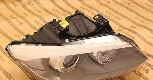 BMW 3 E92 E93 Headlight/headlamp 1307023442