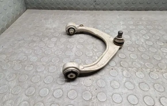BMW X5 E70 Front upper control arm/wishbone 6863785
