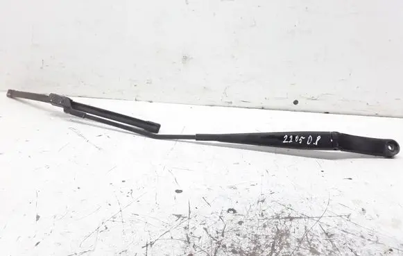 Volkswagen Jetta V Windshield/front glass wiper blade 