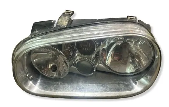 Volkswagen Golf IV Headlight/headlamp 1J1941015C