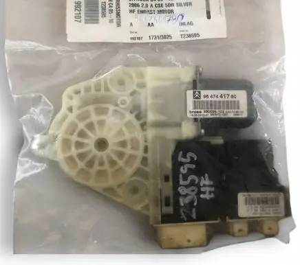 Citroen C4 I Front door window regulator motor 9647441780