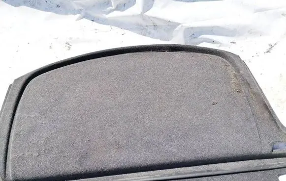 Parcel shelf
