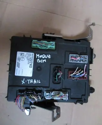 Nissan X-Trail T32 Fuse module 284B14CB7C