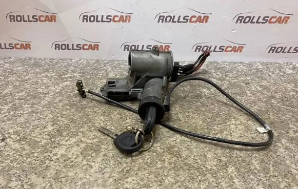 Volkswagen Sharan Ignition lock P012106