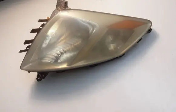 Toyota Prius (XW20) Headlight/headlamp 8113047070