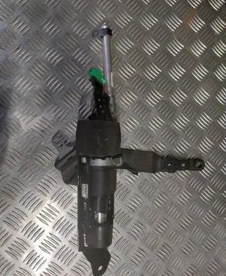 Volvo XC60 Front seatbelt 6152755L0B