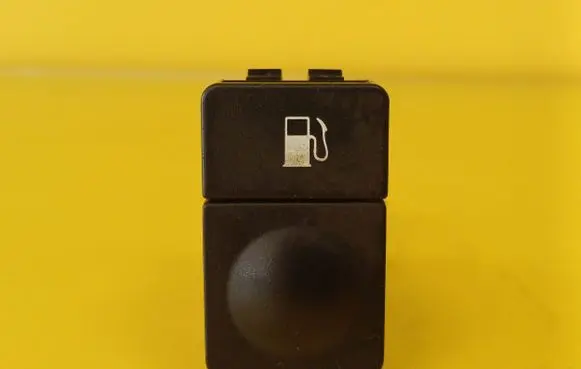 Hyundai Sonata Fuel tank opening switch 9375033100