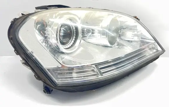 Mercedes-Benz ML W164 Headlight/headlamp 263348