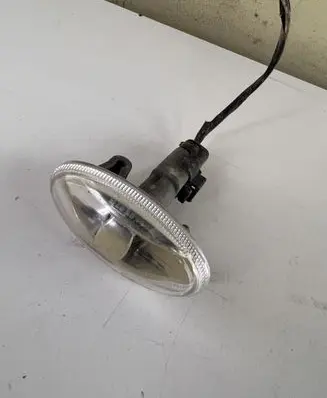 Peugeot 607 Front fender indicator light