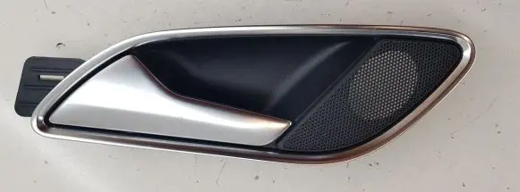 Audi Q3 8U Rear door interior handle 8U0839019C 8U0839019B