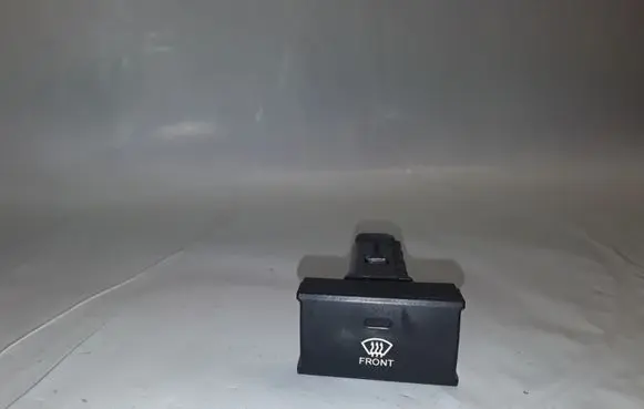 KIA Rio Windscreen/window heater switch 202002962 621W05010
