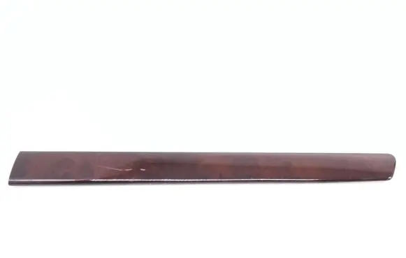 Dashboard glove box trim
