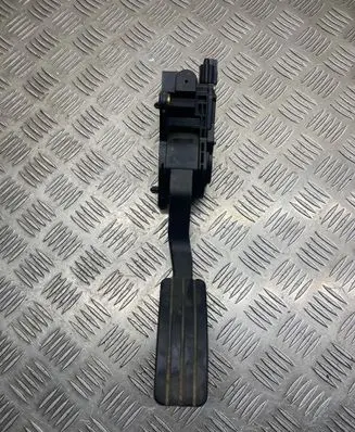 Renault Latitude (L70) Accelerator throttle pedal 0280755085 180050001R