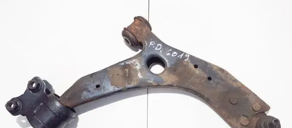 Ford Focus Front lower control arm/wishbone 2080910465
