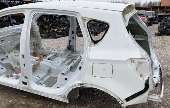 Suzuki SX4 S-Cross Rear quarter panel PK10524