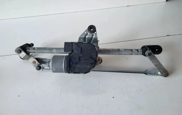 Skoda Octavia Mk3 (5E) Wiper motor 5E2955023A