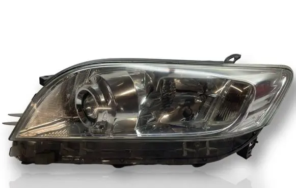 Toyota RAV 4 (XA30) Headlight/headlamp 8117042501 E1312821 4254