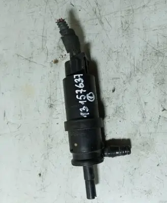 Opel Astra H Windscreen/windshield washer pump 13157637