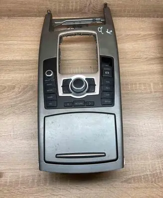 Audi A6 S6 C6 4F Center console 4F2864261 4F2862533A