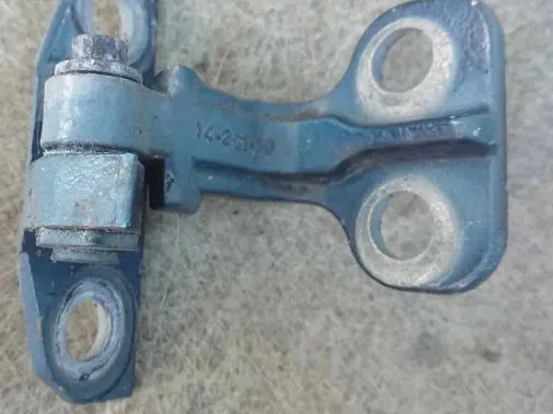 Jaguar XF X250 Front door upper hinge