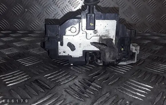KIA Ceed Front door lock