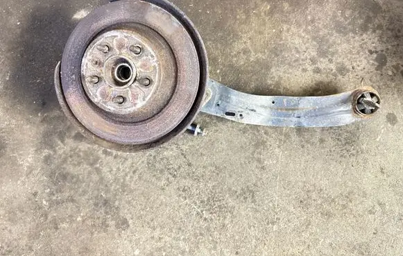 Subaru Forester SF Rear wheel hub 0511592011