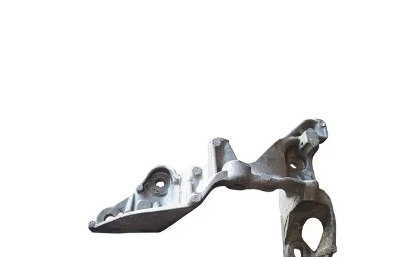 Nissan Qashqai EGR valve cooler bracket 147174072R