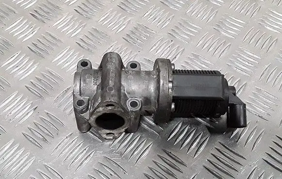 Opel Signum EGR valve cooler 55215031 50024005