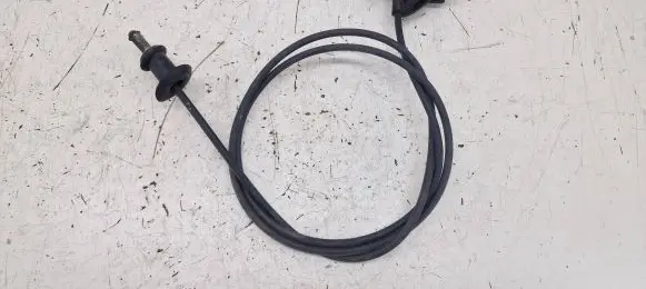 Opel Zafira A Engine bonnet (hood) release handle