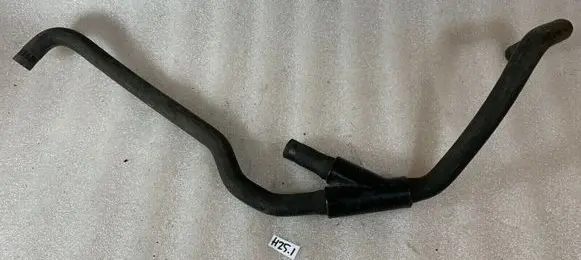 Mercedes-Benz ML W163 Engine coolant pipe/hose A1635011882