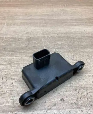 Opel Astra J ESP acceleration yaw rate sensor 13581120 J133C26Y6E