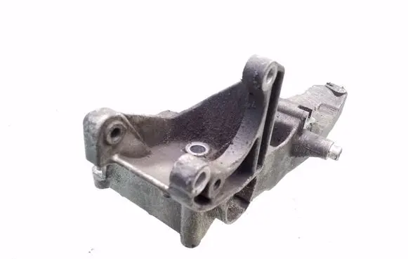 Volvo S40, V40 Generator/alternator bracket 8200115762
