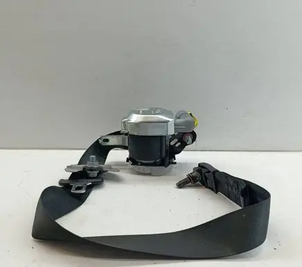Hyundai i40 Front seatbelt 888103Z000TX