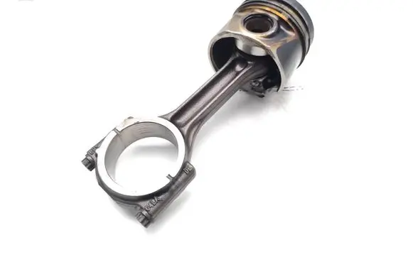 Skoda Octavia Mk3 (5E) Piston with connecting rod CUNA