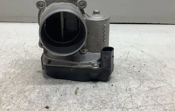 Volkswagen Polo V 6R Engine shut-off valve 03C133062T A2C85016500