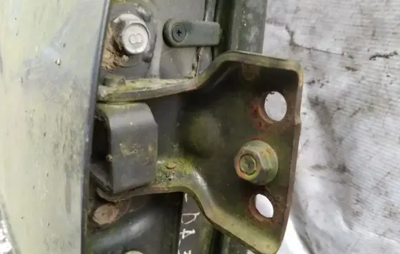 Mazda 323 F Rear door lower hinge