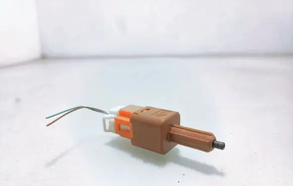 Clutch pedal sensor
