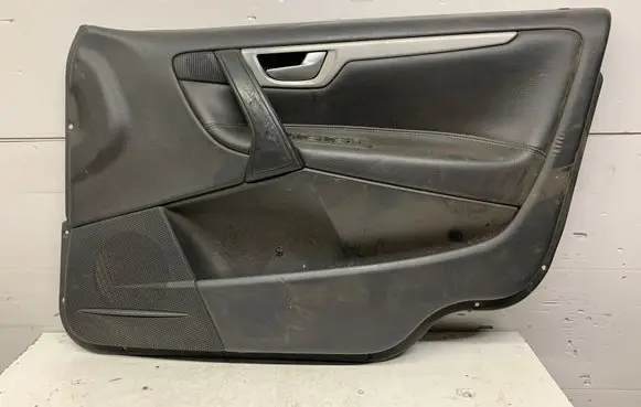 Volvo V70 Front door card panel trim 09193265