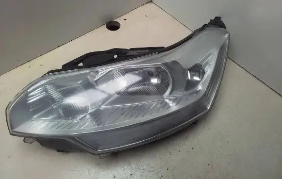 Citroen C5 Headlight/headlamp 9684845580 89902486 89901888
